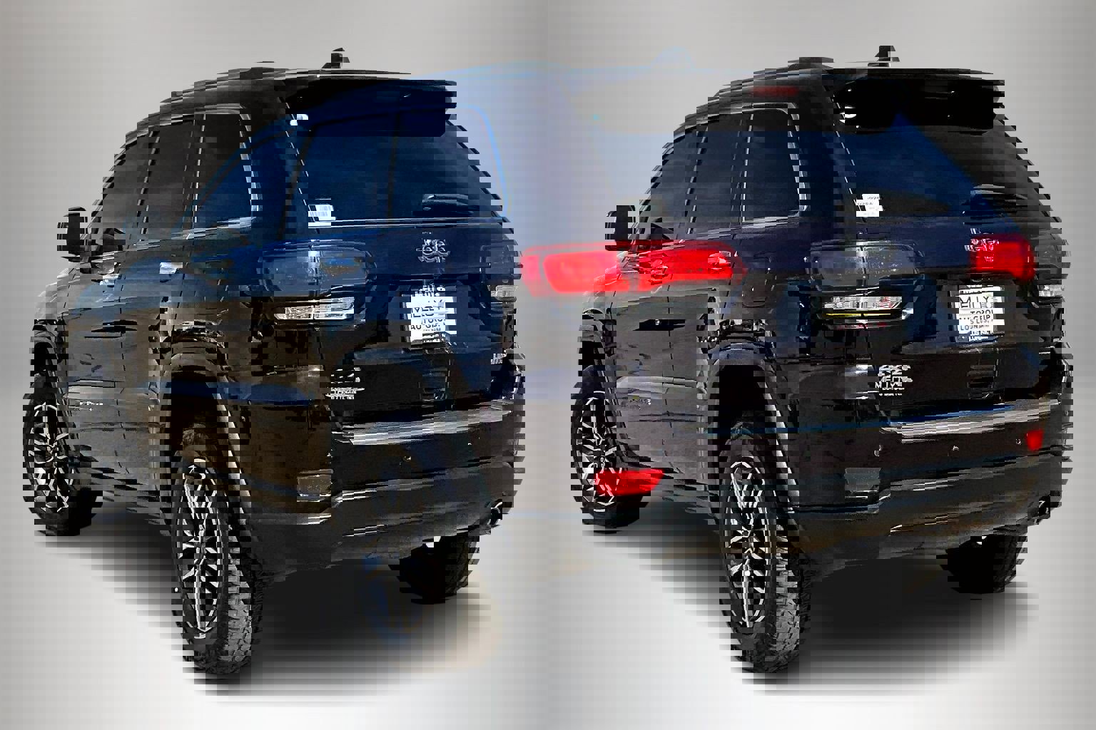 Used 2020 Jeep Grand Cherokee Limited image 4