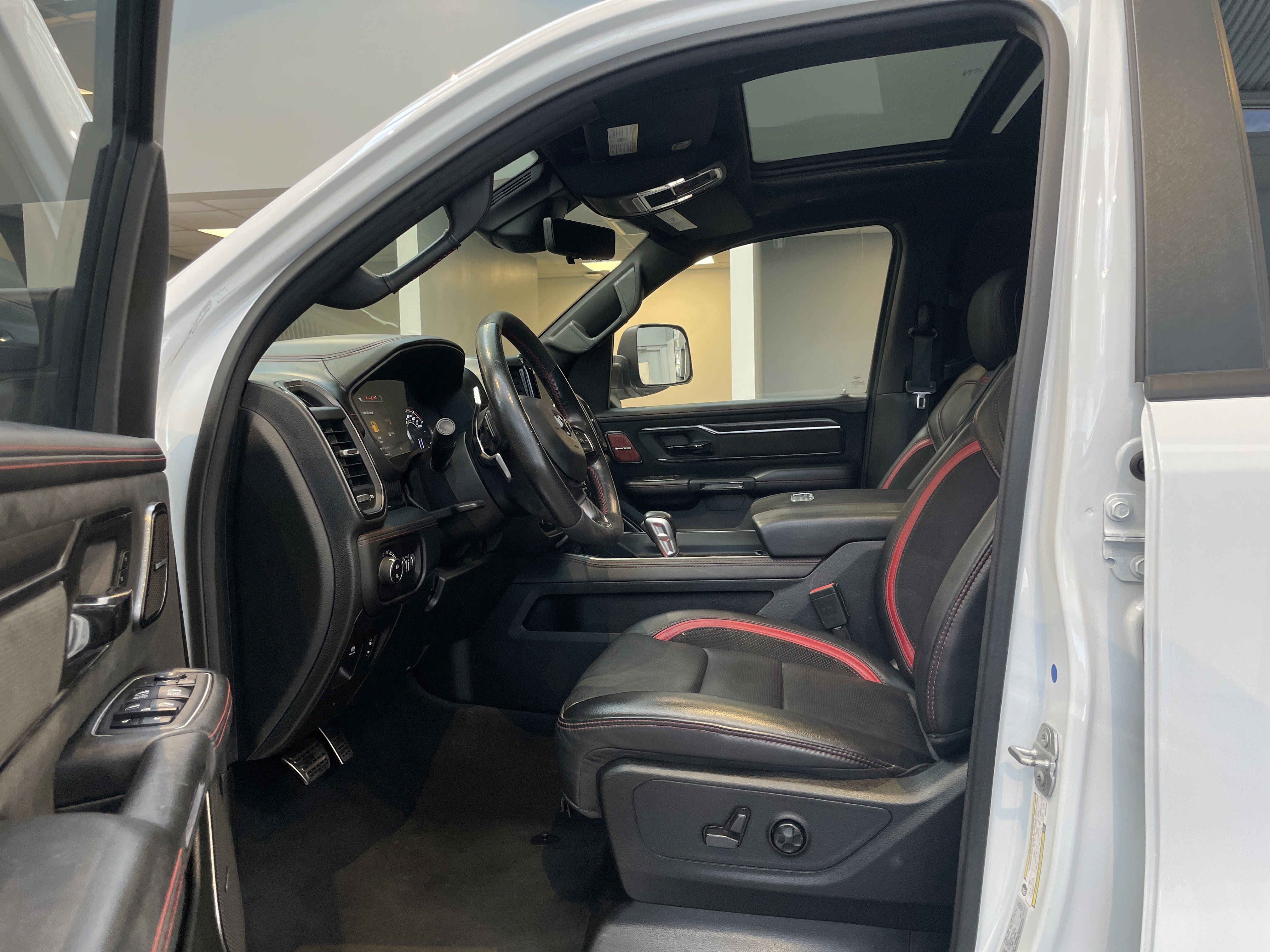Used 2022 RAM 1500 TRX w/ TRX Level 2 Equipment Group AWD/4WD image 17