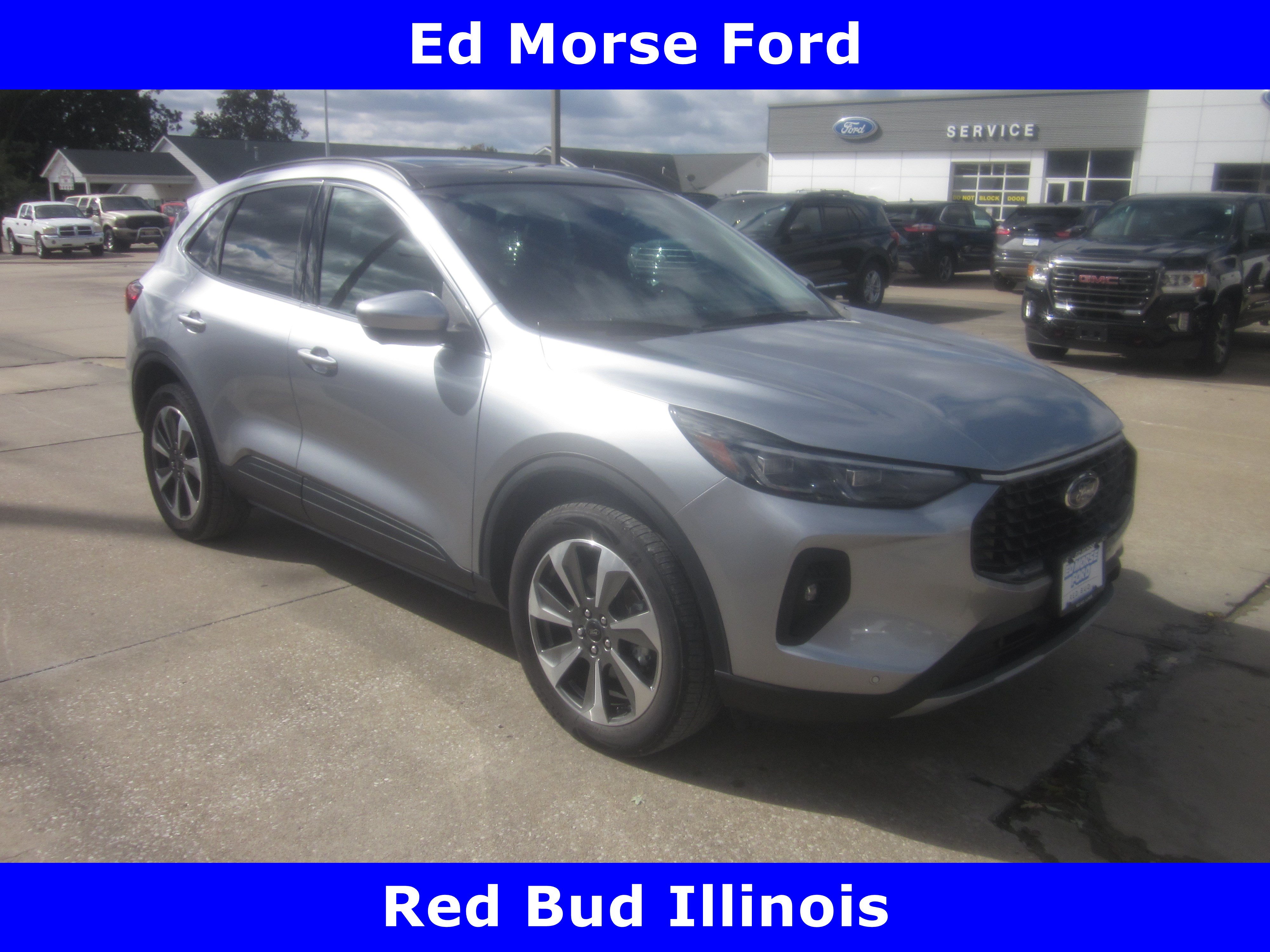 Used 2024 Ford Escape Platinum w/ Class II Trailer Tow Package