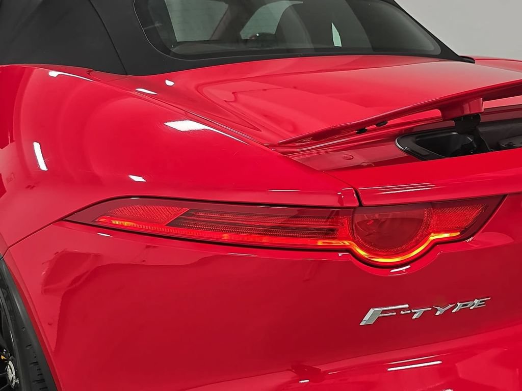 Used 2014 Jaguar F-TYPE S RWD image 26