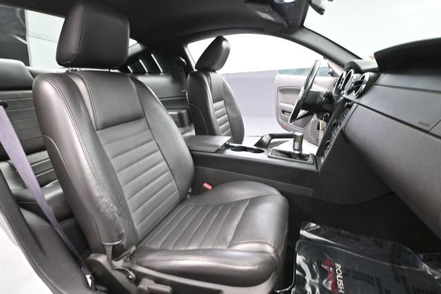 Used 2006 Ford Mustang GT RWD image 32