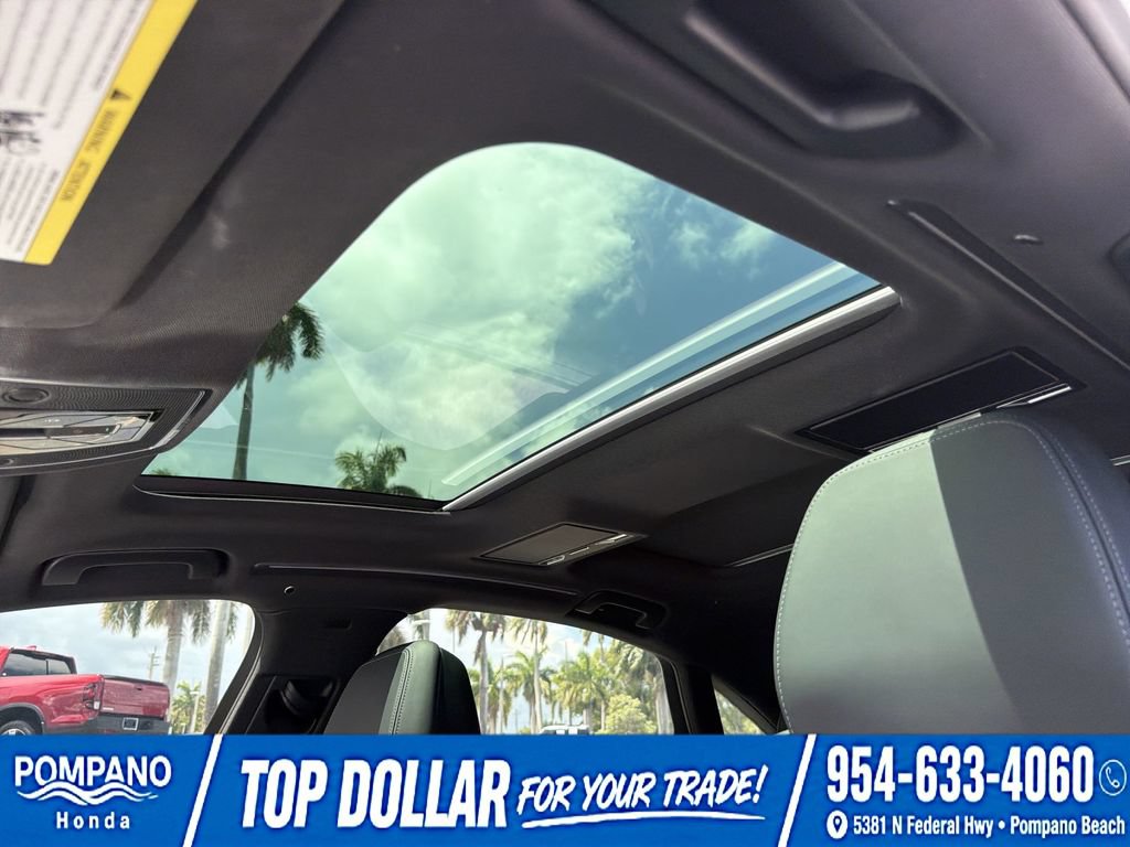 Used 2025 Audi S8 w/ Executive Package AWD/4WD image 29