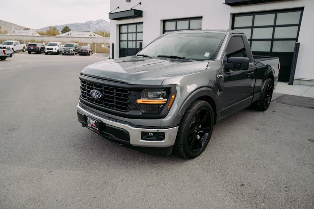 Used 2025 Ford F150 XL w/ Equipment Group 103A High image 3
