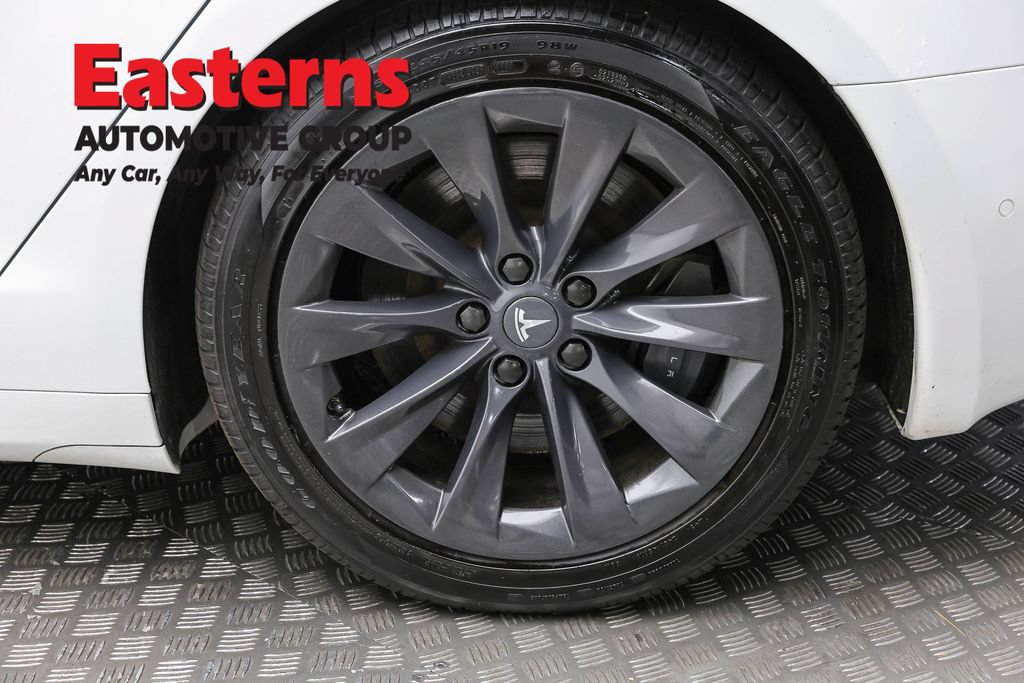 Used 2018 Tesla Model S 100D AWD/4WD image 8