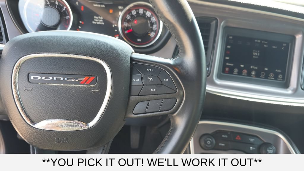 Used 2022 Dodge Challenger SXT RWD image 17