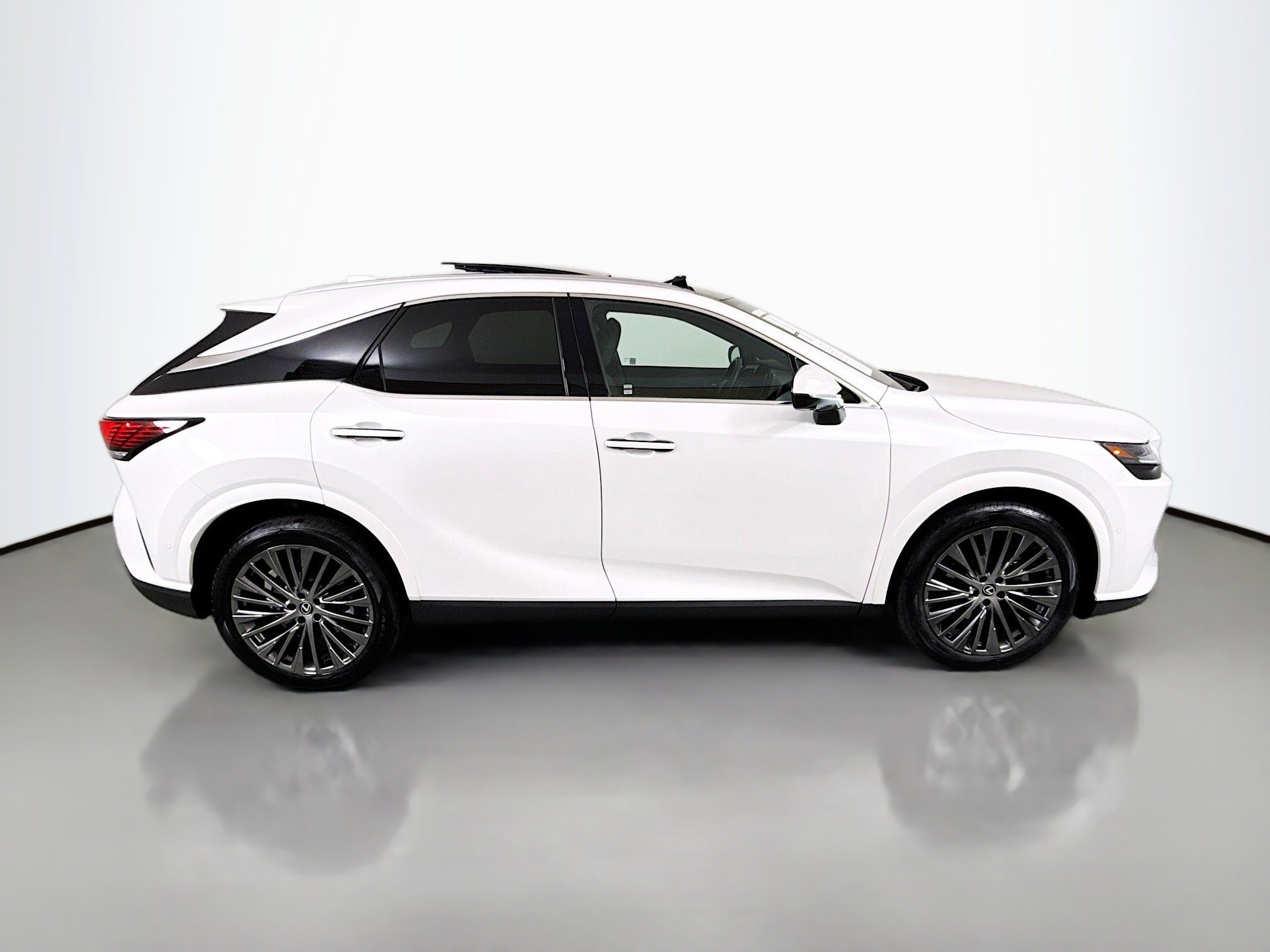 Certified 2024 Lexus RX 350 350h Luxury w/ Convenience Package image 8