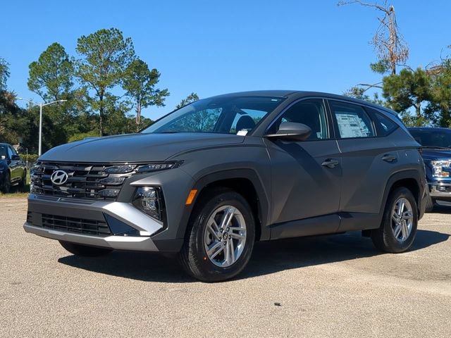 New 2025 Hyundai Tucson SE FWD image 2
