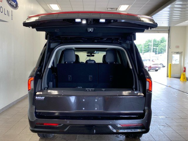 New 2027 Lincoln Navigator L Reserve AWD/4WD image 7