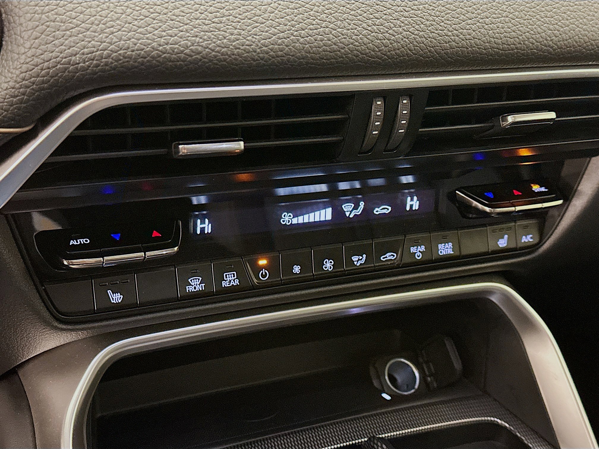 Used 2025 MAZDA CX-90 3.3 Turbo w/ Premium Sport Pkg image 24