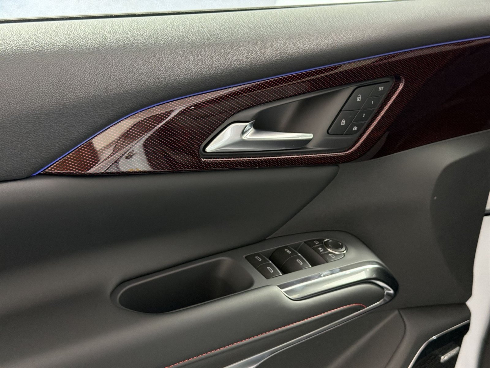 New 2027 Chevrolet Traverse RS AWD/4WD image 15