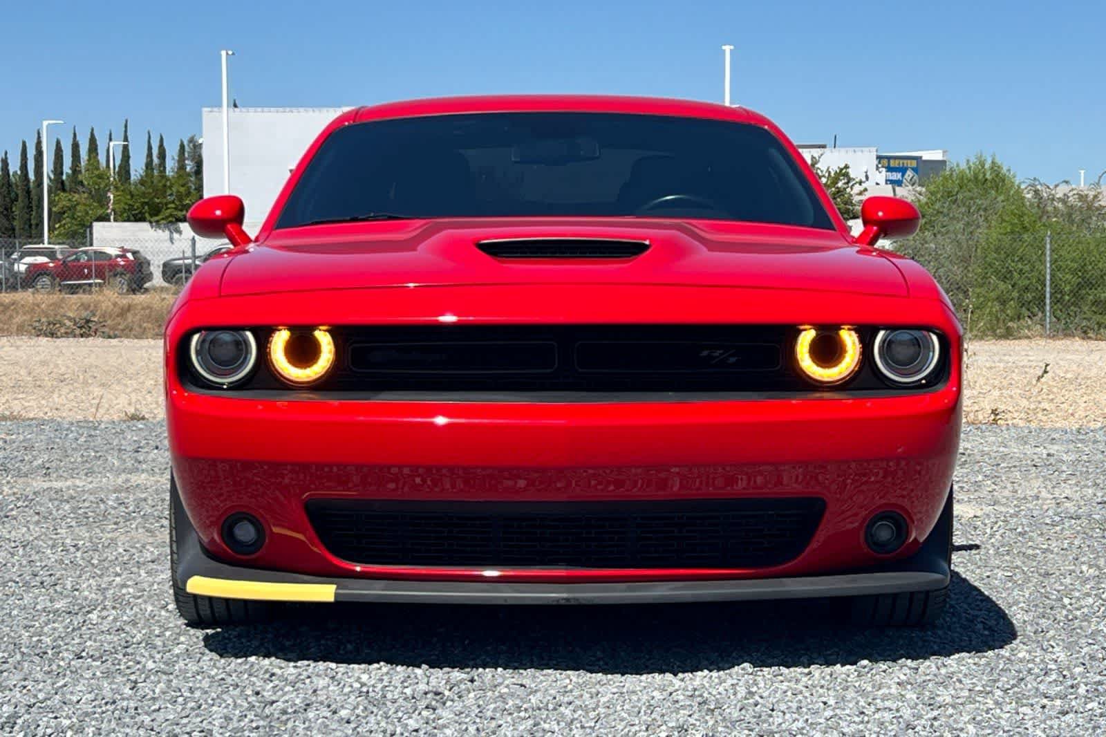 Used 2021 Dodge Challenger R/T w/ Driver Convenience Group RWD image 11