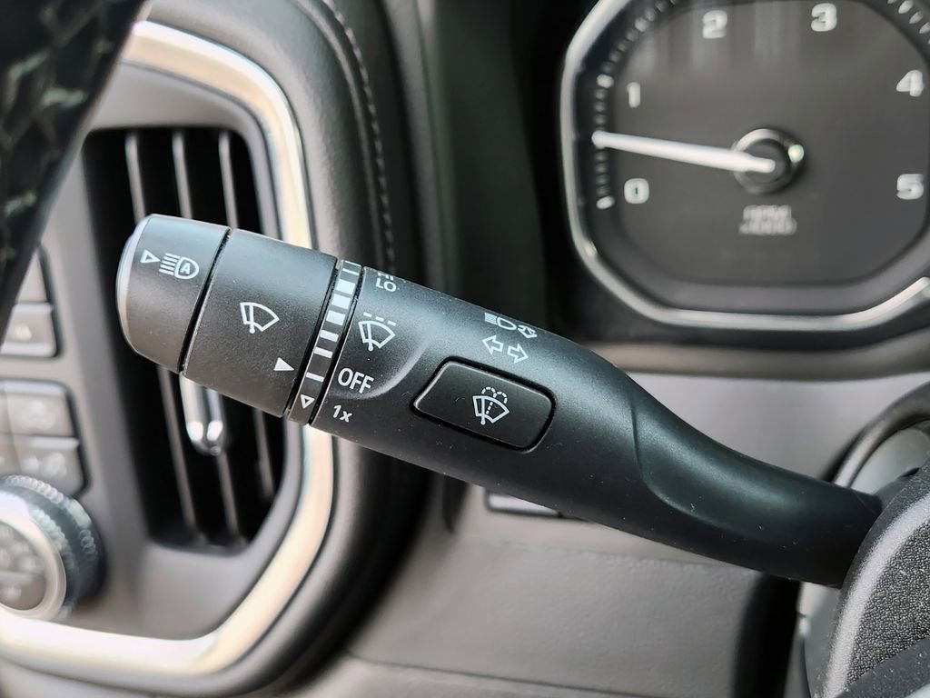 Used 2023 GMC Sierra 2500 Denali w/ Denali Ultimate Package AWD/4WD image 18