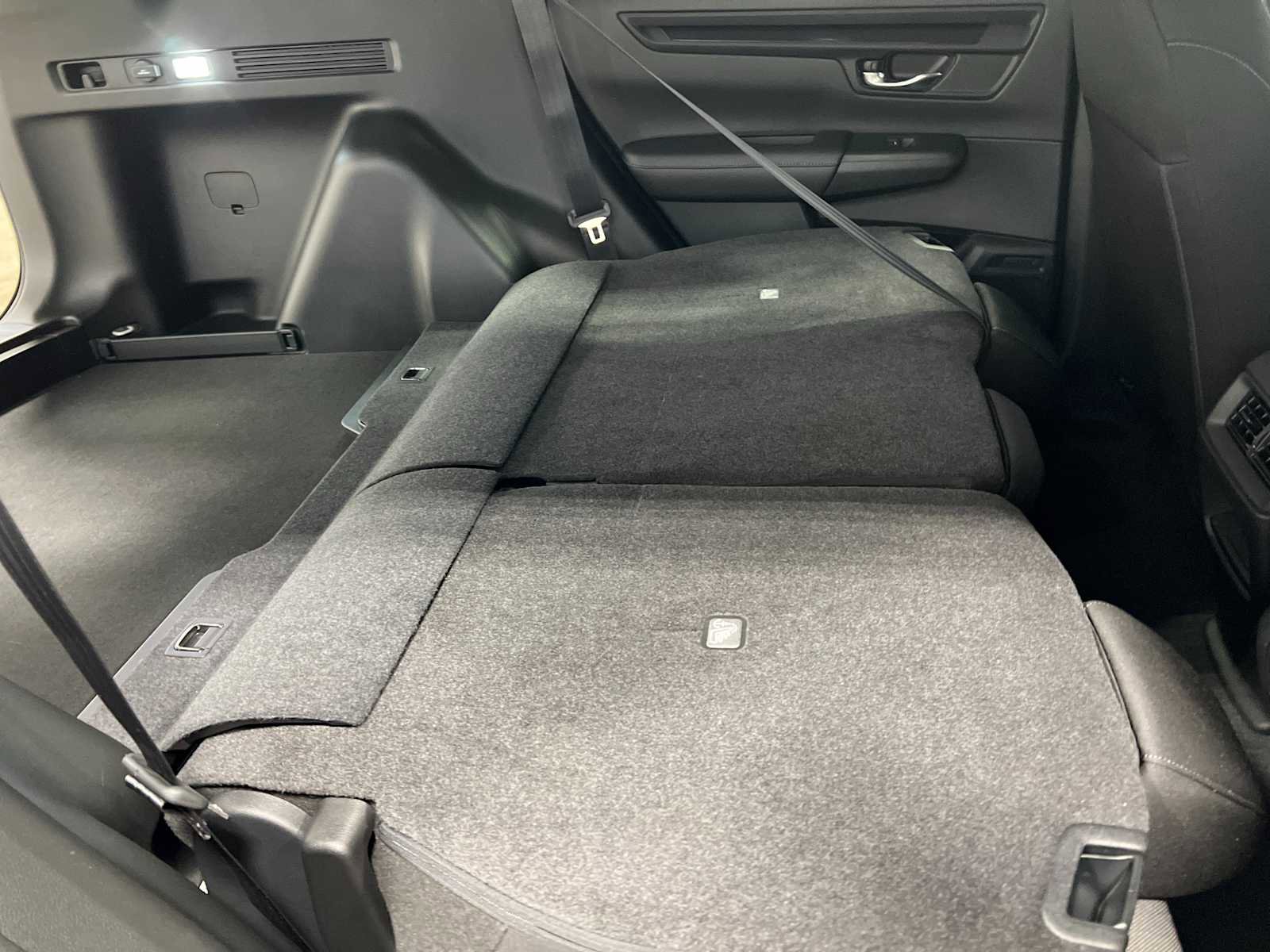 Used 2025 Honda CR-V EX image 30