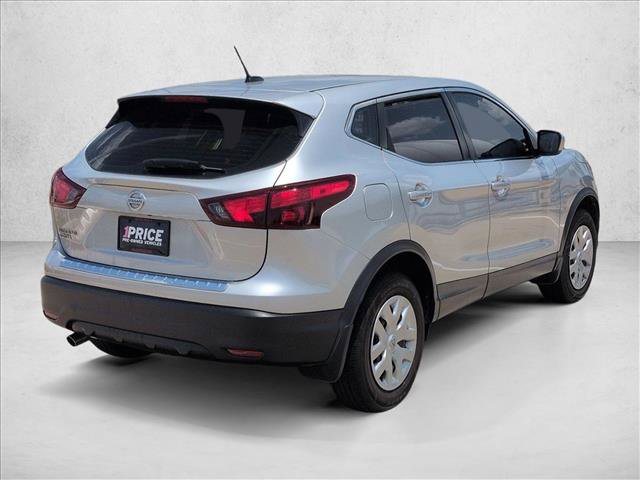 Used 2019 Nissan Rogue Sport S FWD image 5