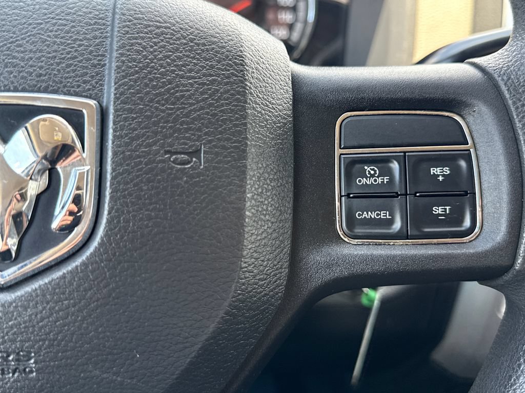 Used 2012 RAM 1500 Classic SLT AWD/4WD image 16