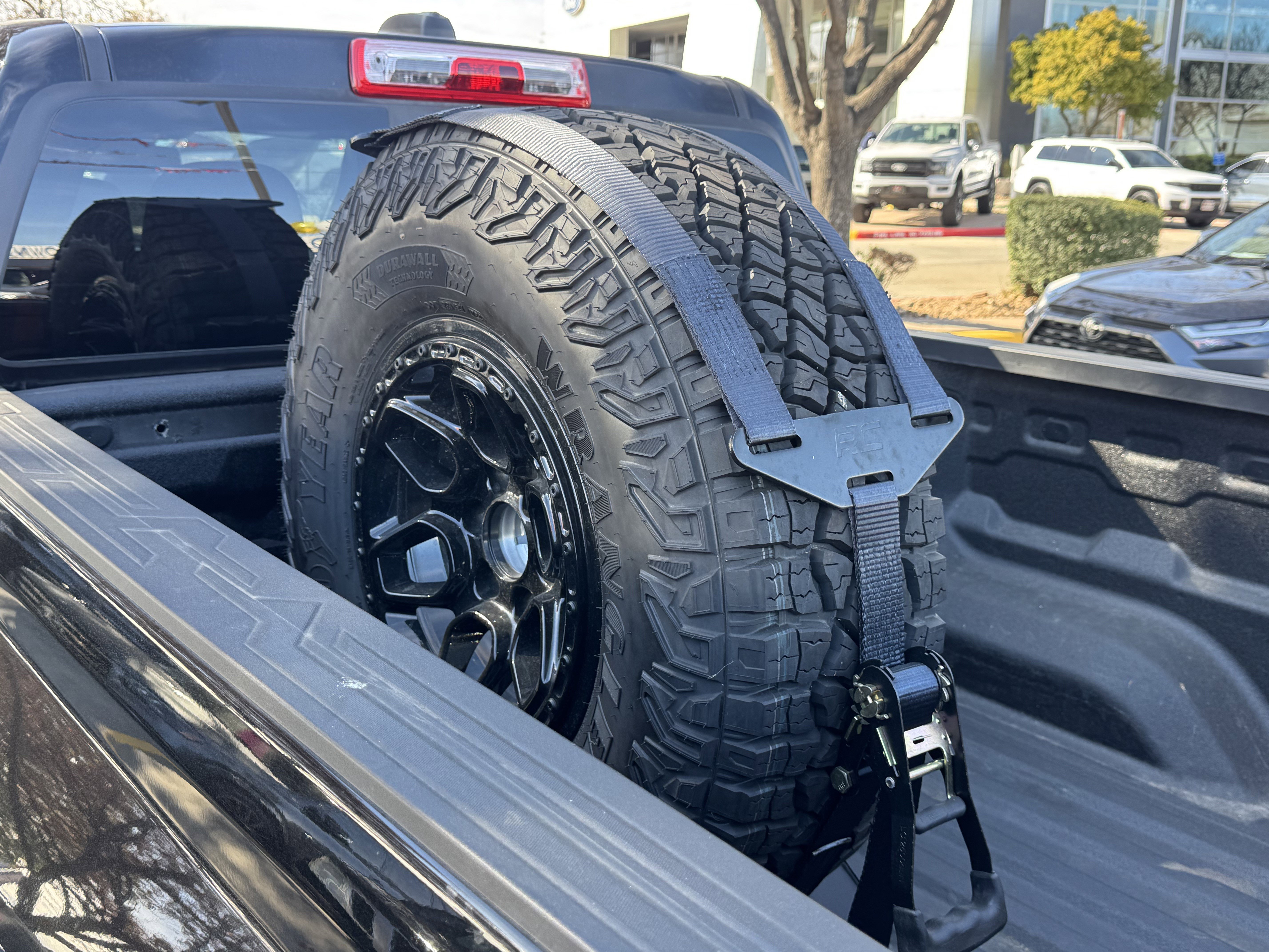 Used 2024 Chevrolet Colorado ZR2 w/ ZR2 Bison Edition AWD/4WD image 8