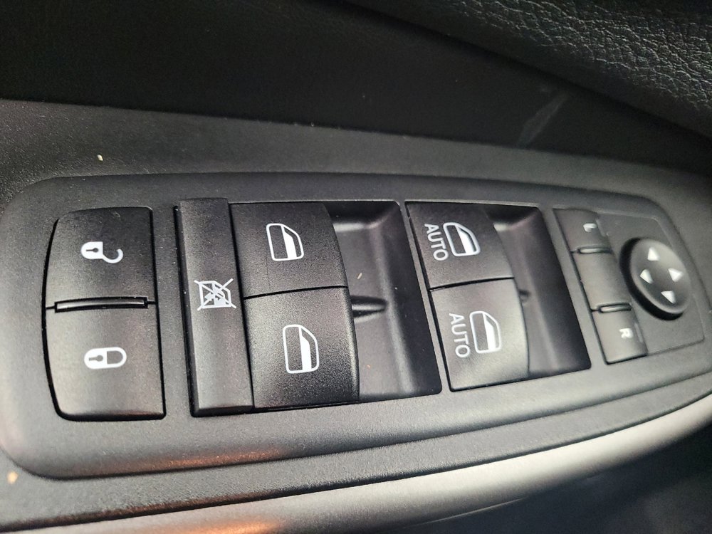 Used 2020 Jeep Cherokee Latitude image 27