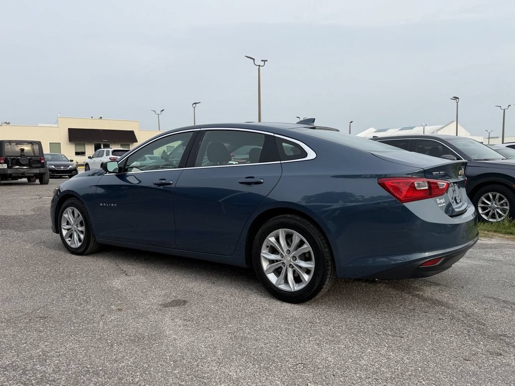Used 2024 Chevrolet Malibu LT FWD image 7