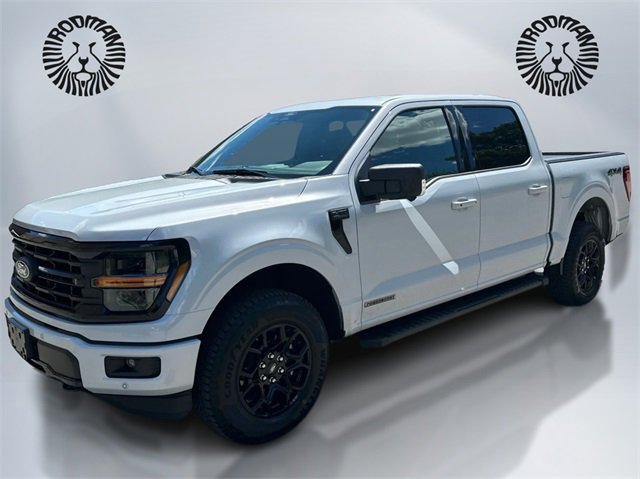 New 2025 Ford F150 XLT w/ Equipment Group 302A MID