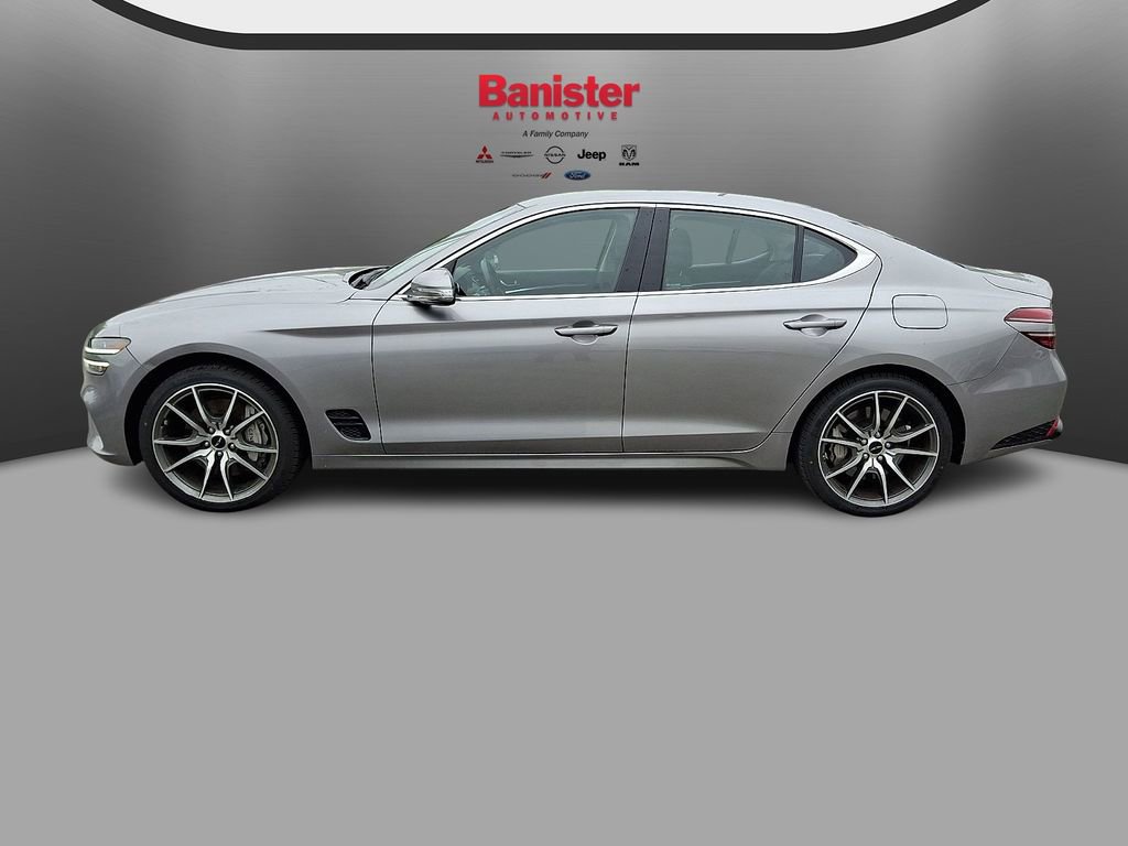 Used 2025 Genesis G70 2.5T AWD/4WD image 7