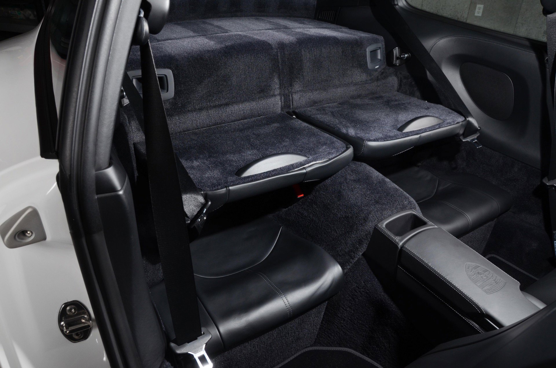 Used 2010 Porsche 911 Carrera 4S image 24