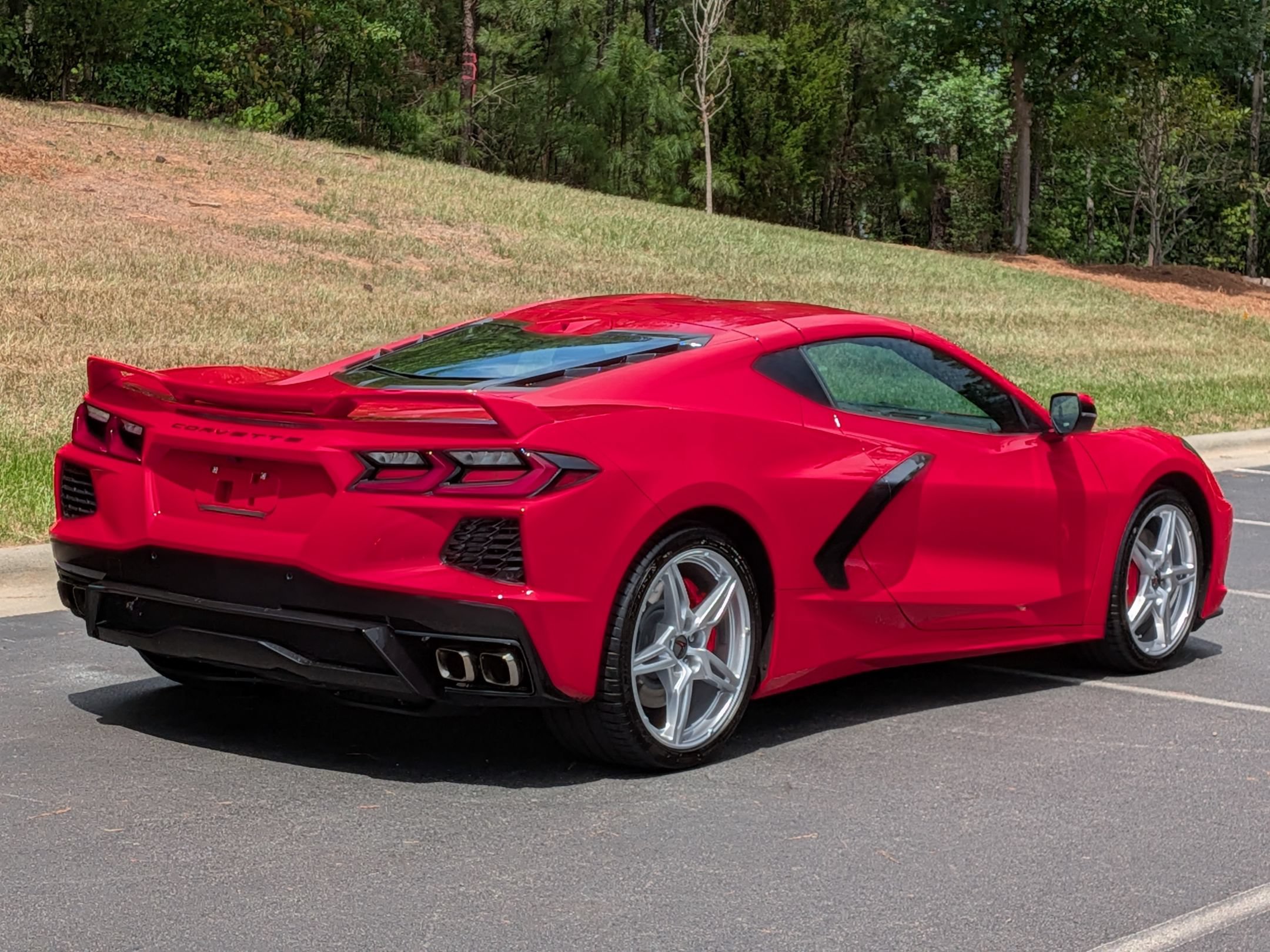 Used 2021 Chevrolet Corvette Stingray Premium Cpe w/ Z51 Performance Package RWD image 31