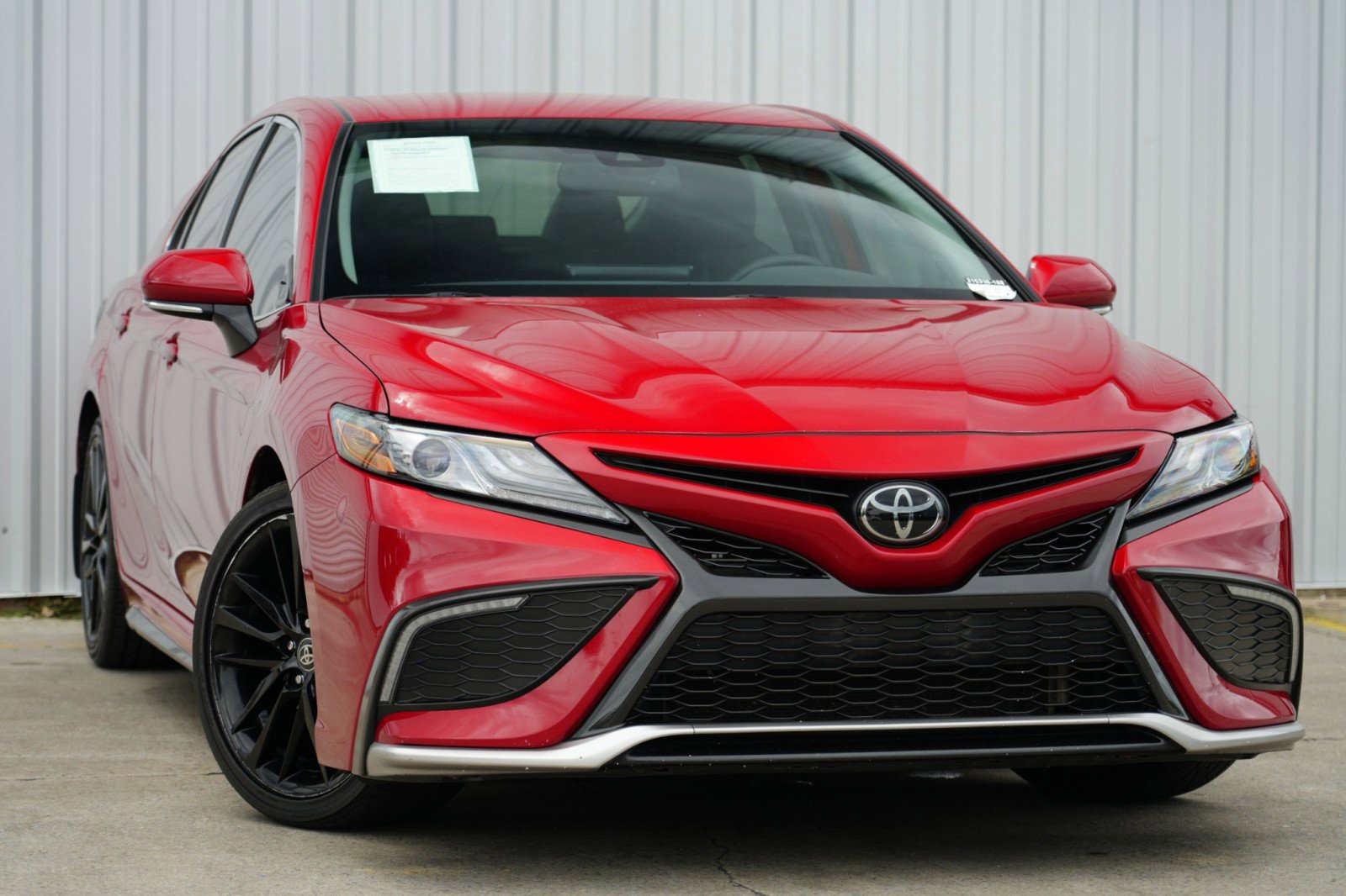 Used 2024 Toyota Camry XSE image 2