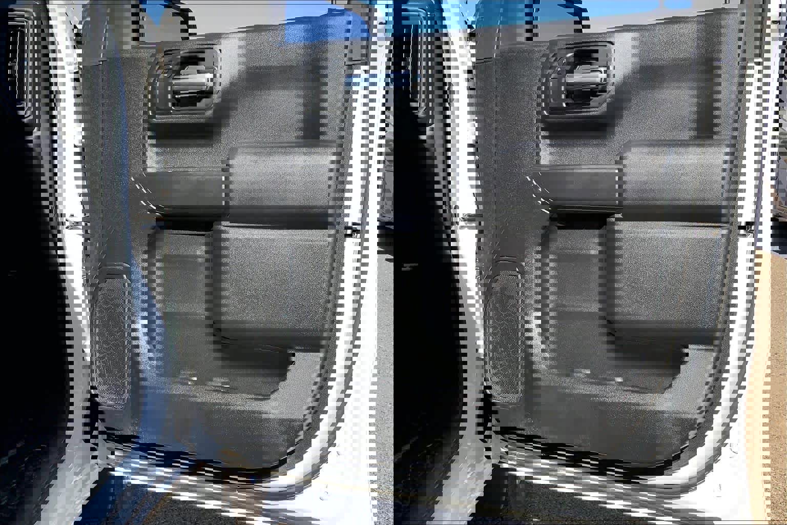 Used 2024 Chevrolet Silverado 1500 Custom image 23