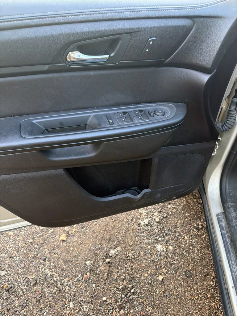 Used 2014 GMC Acadia SLE AWD/4WD image 12