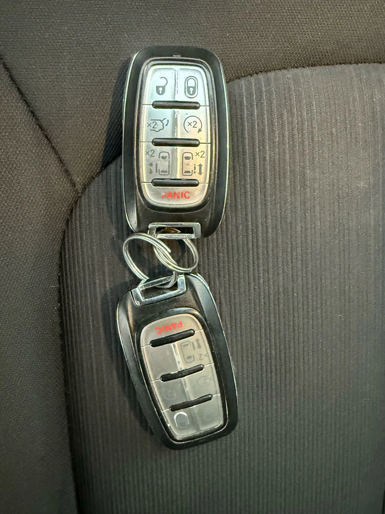 Used 2018 Chrysler Pacifica Touring Plus w/ S Appearance Package image 30