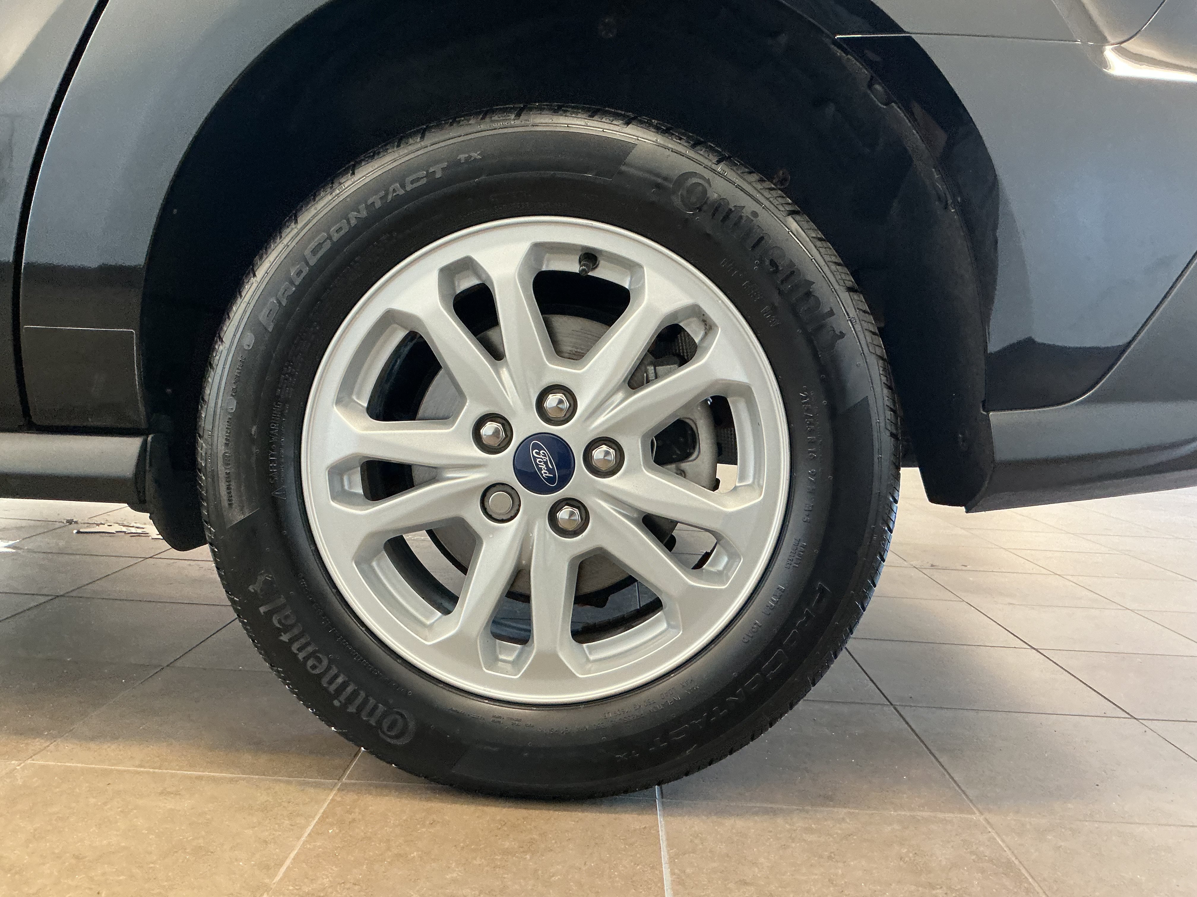 Used 2020 Ford Transit Connect XLT FWD image 25