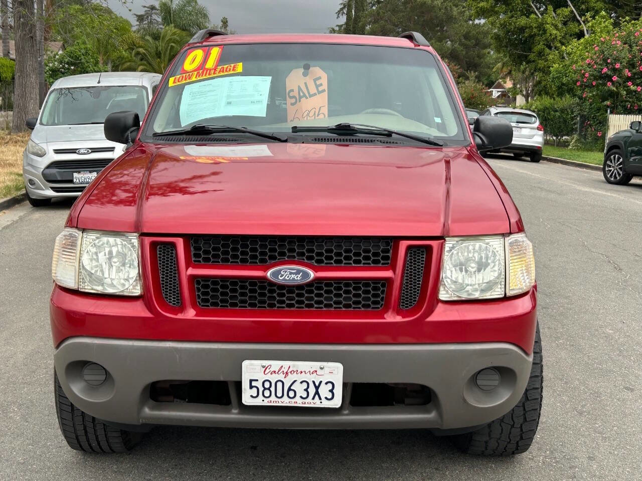 Used 2001 Ford Explorer Sport Trac 2WD image 3