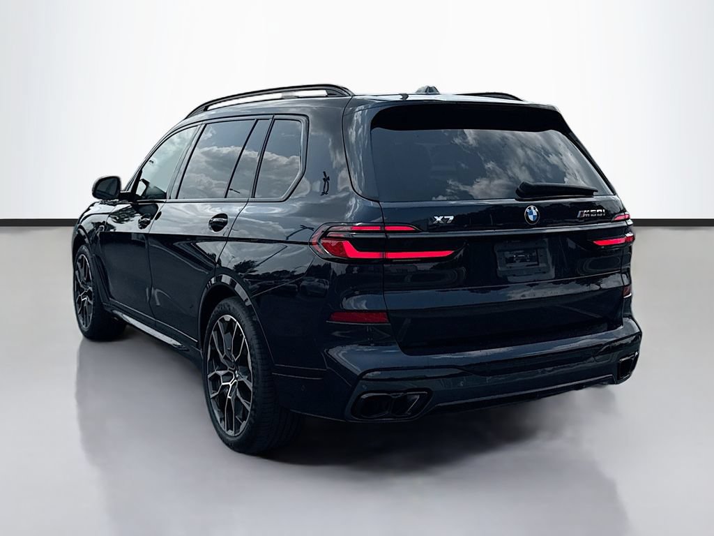 Used 2025 BMW X7 M60i AWD/4WD image 6
