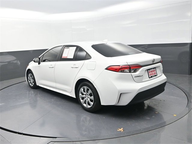 Used 2023 Toyota Corolla LE image 6