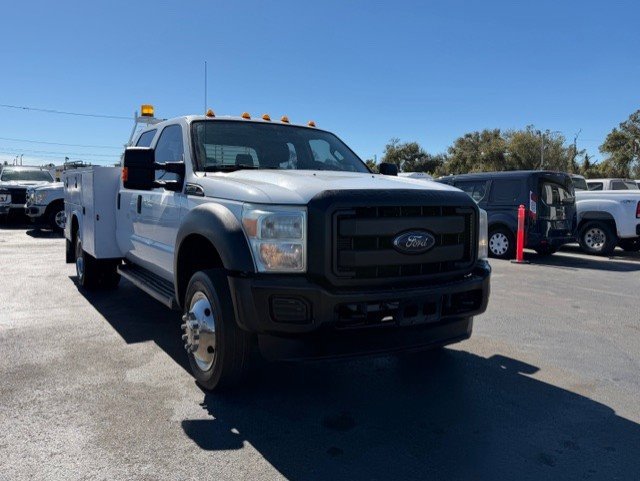 Used 2016 Ford F550 2WD Crew Cab Super Duty w/ Power Equipment Group image 2