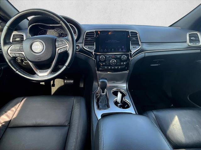 Used 2020 Jeep Grand Cherokee Limited image 16
