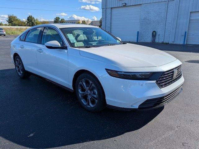 New 2025 Honda Accord EX-L image 4