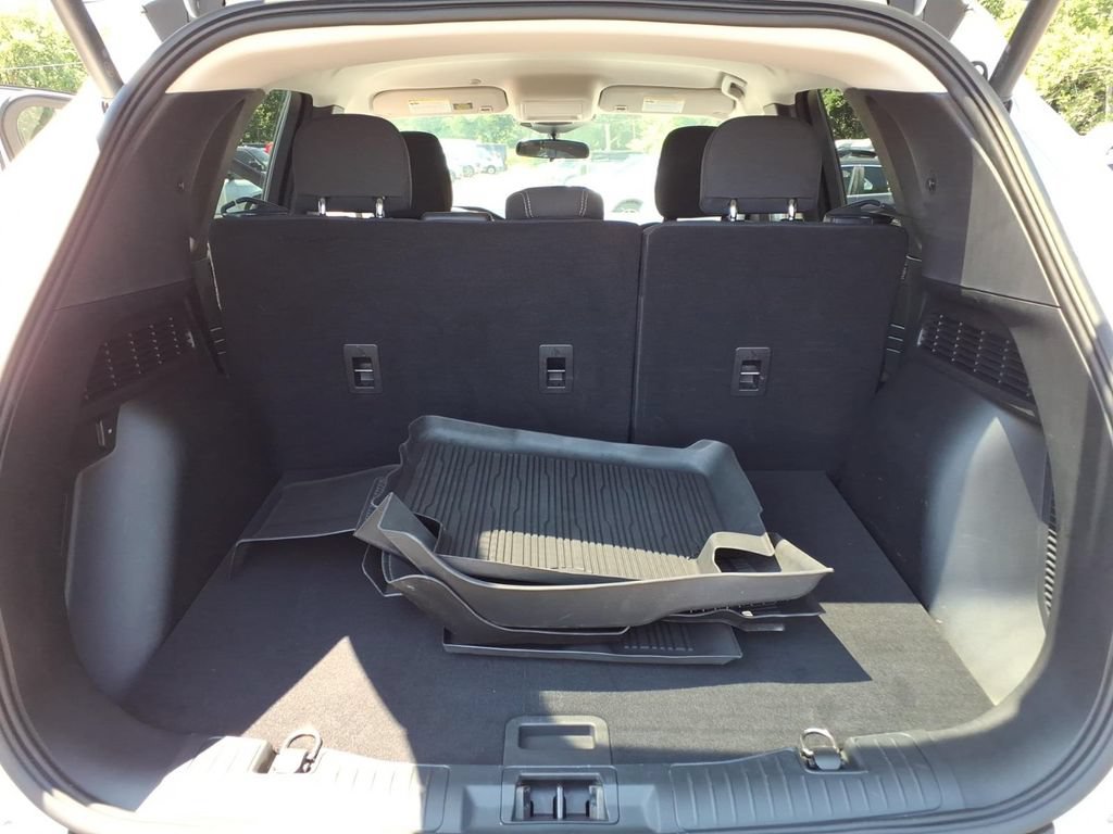 Used 2023 Ford Escape Active w/ Tech Pack #1 AWD/4WD image 28