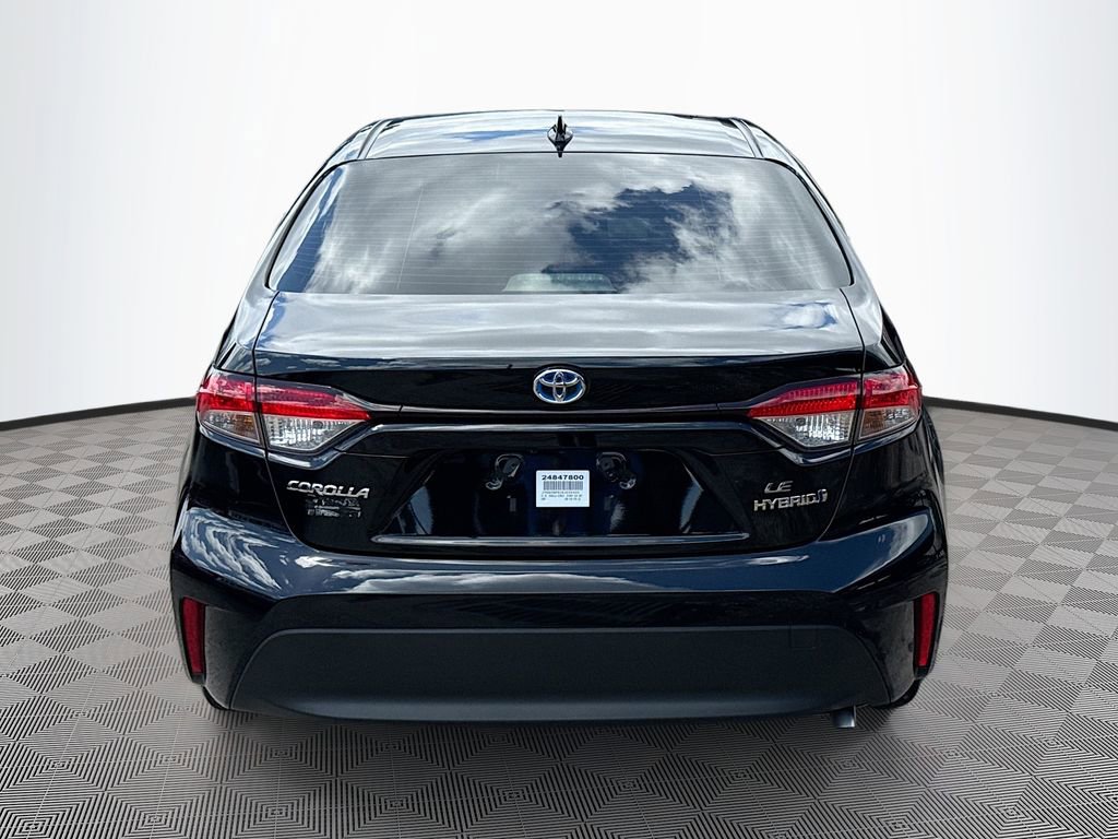 Used 2024 Toyota Corolla LE FWD image 7