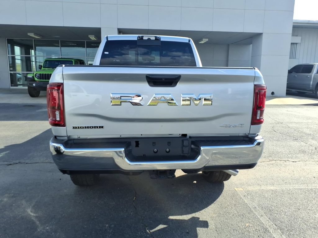 New 2026 RAM 2500 Big Horn AWD/4WD image 4