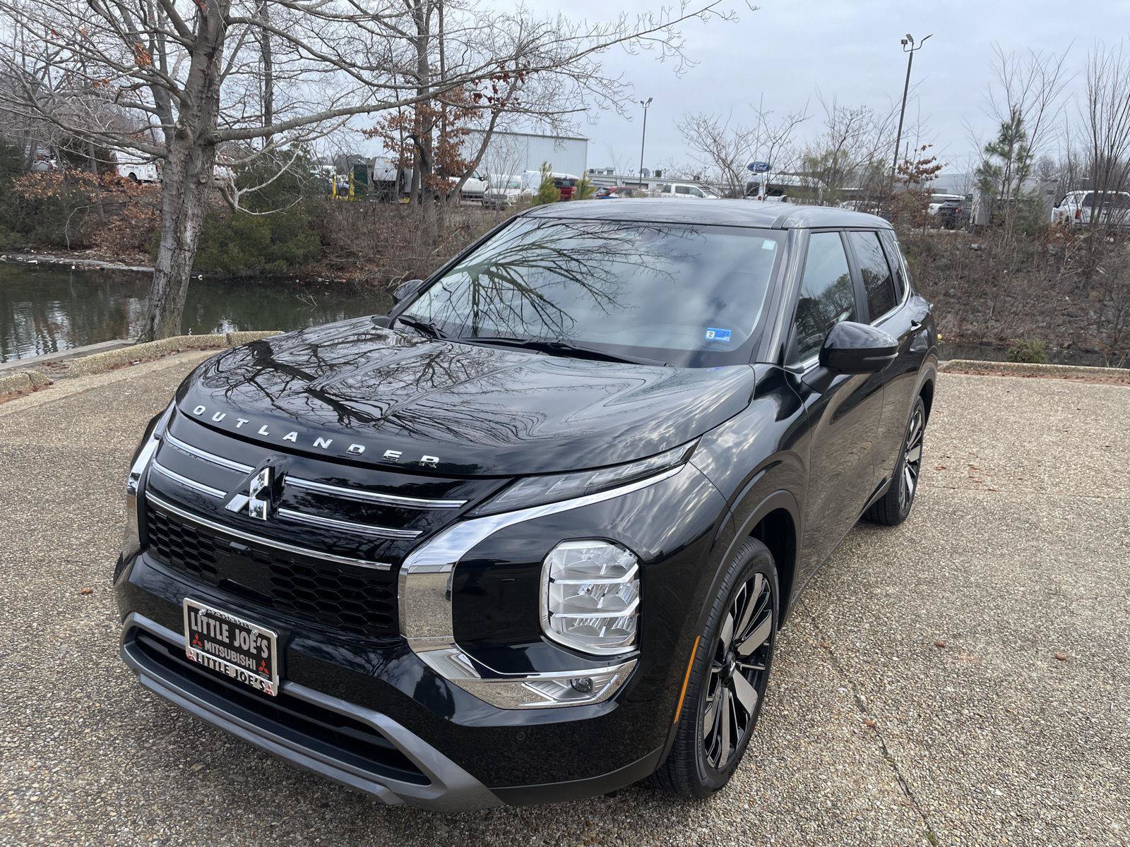 New 2026 Mitsubishi Outlander SE AWD/4WD image 9
