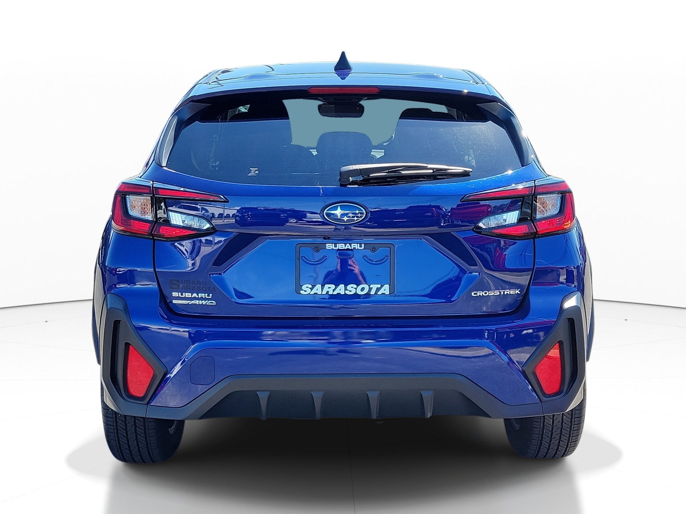 Certified 2025 Subaru Crosstrek 2.0i image 5