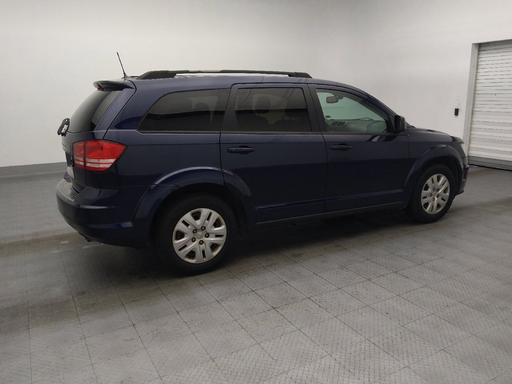 Used 2019 Dodge Journey SE FWD image 10