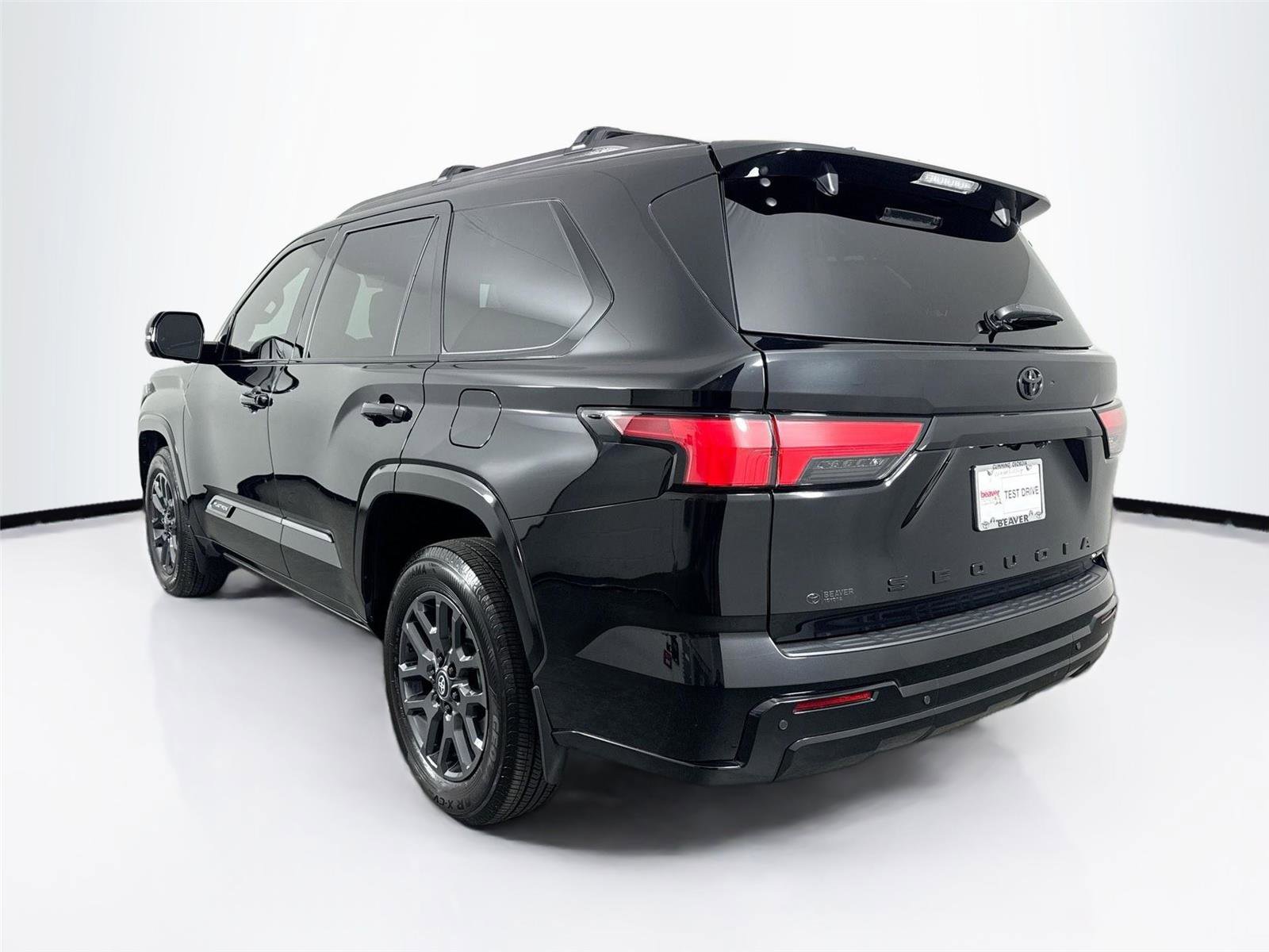 Certified 2025 Toyota Sequoia Platinum image 8