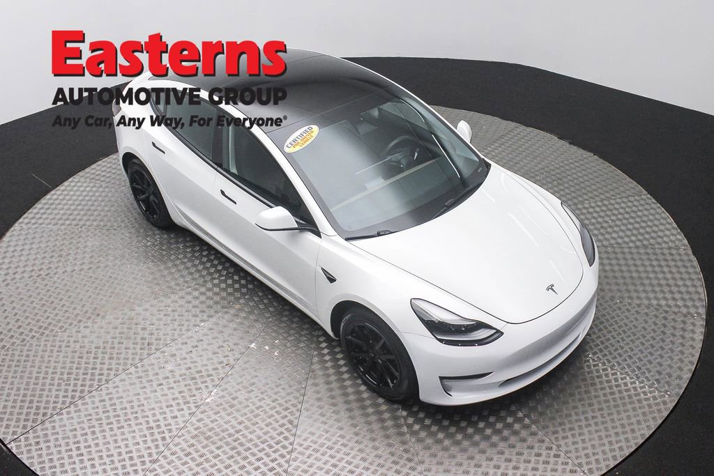Used 2023 Tesla Model 3 Standard Range RWD image 3