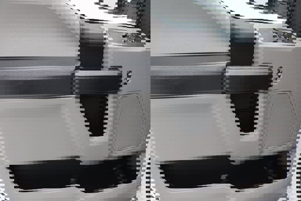 Used 2021 Ford F250 XL w/ Power Equipment Group image 18