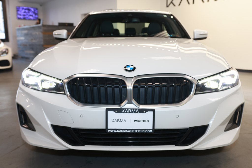 Used 2024 BMW 330i xDrive 330i xDrive image 2