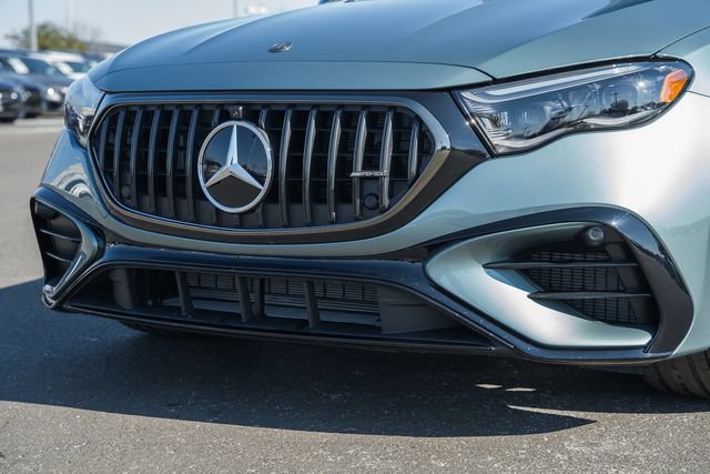 New 2026 Mercedes-Benz E 53 AMG e 4MATIC Sedan image 14