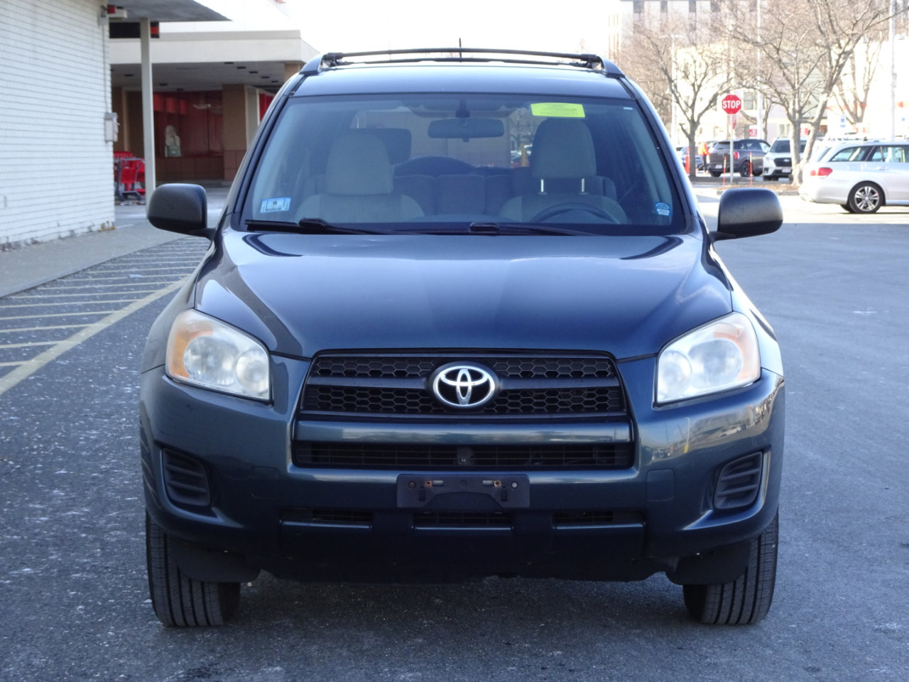 Used 2011 Toyota RAV4 4WD w/ Base L4 Extra Value Pkg image 2