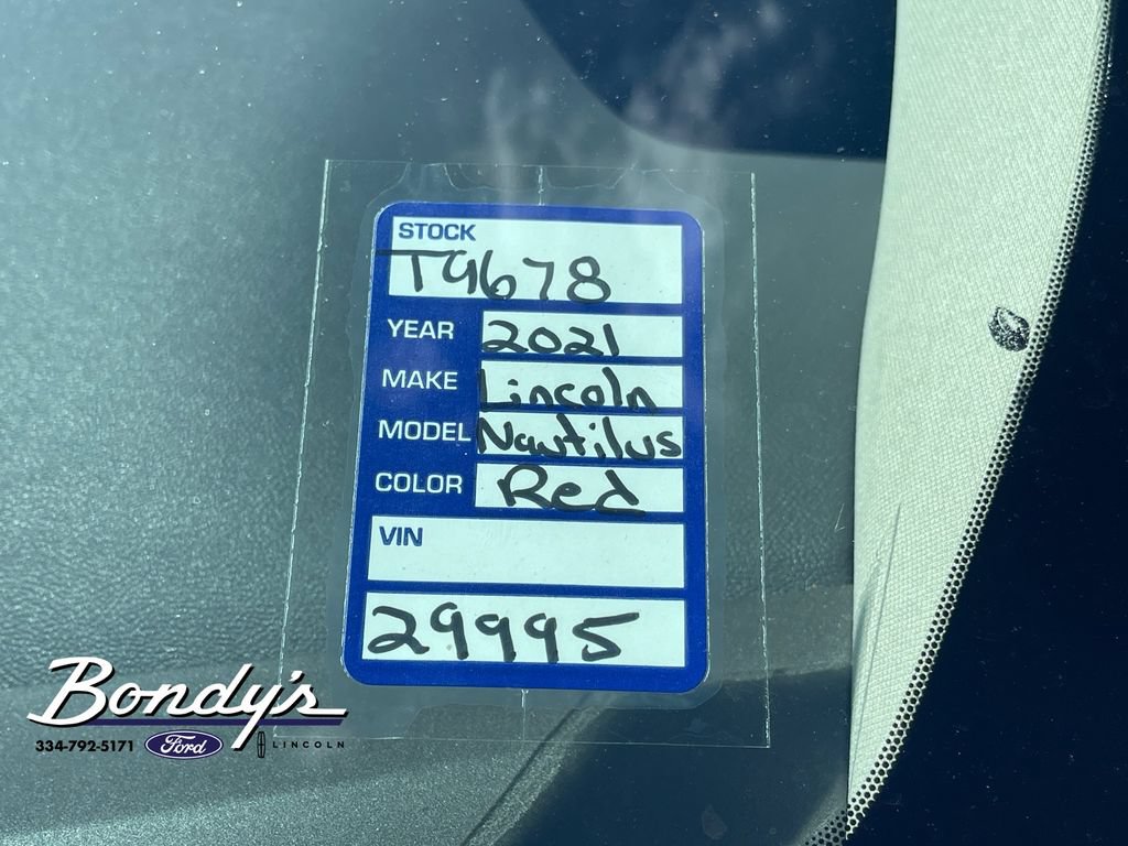 Used 2021 Lincoln Nautilus AWD w/ Equipment Group 101A image 21